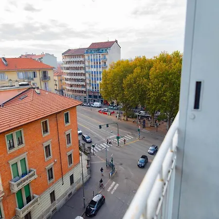 Two Bedrooms + Balcony - Students Daire